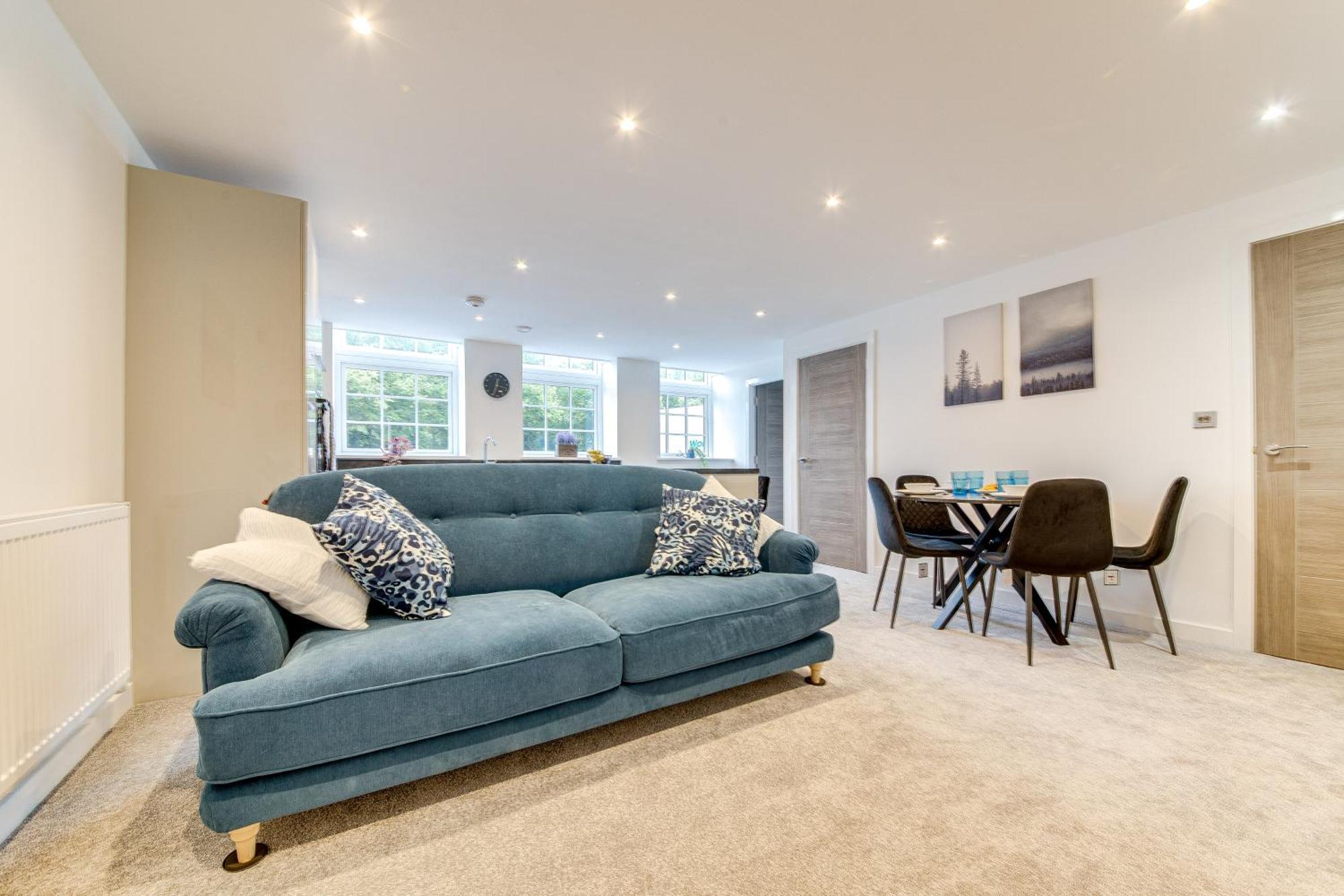 Stylish & Contemporary 2-Bed Townhouse - Parking - Wi-Fi - Netflix Worksop Quarto foto