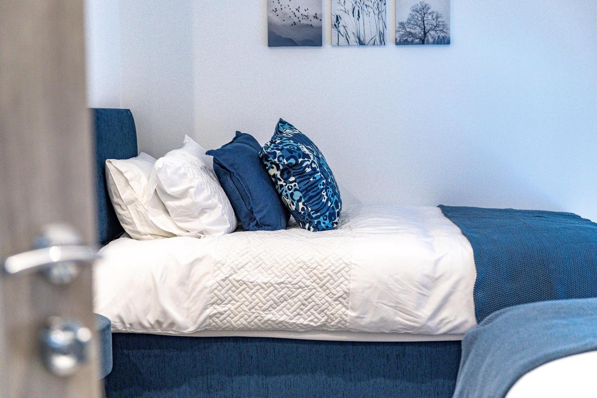 Stylish & Contemporary 2-Bed Townhouse - Parking - Wi-Fi - Netflix Worksop Exterior foto